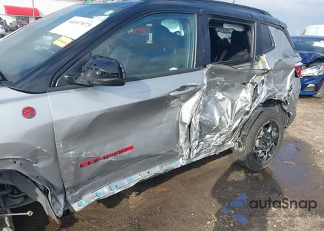 2023 Jeep Compass Trailhawk 4X4 from USA, damaged, VIN 3C4NJDDN5PT527545